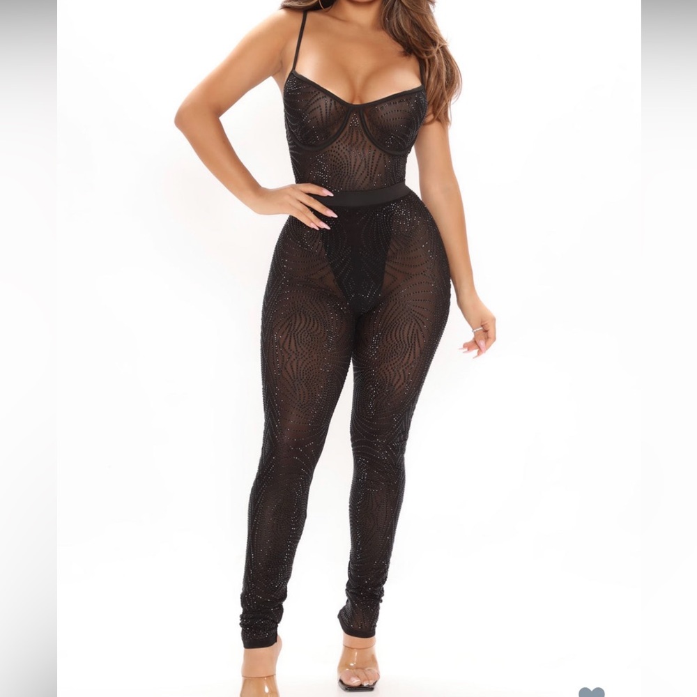 Baddies Only Rhinestone Legging Set